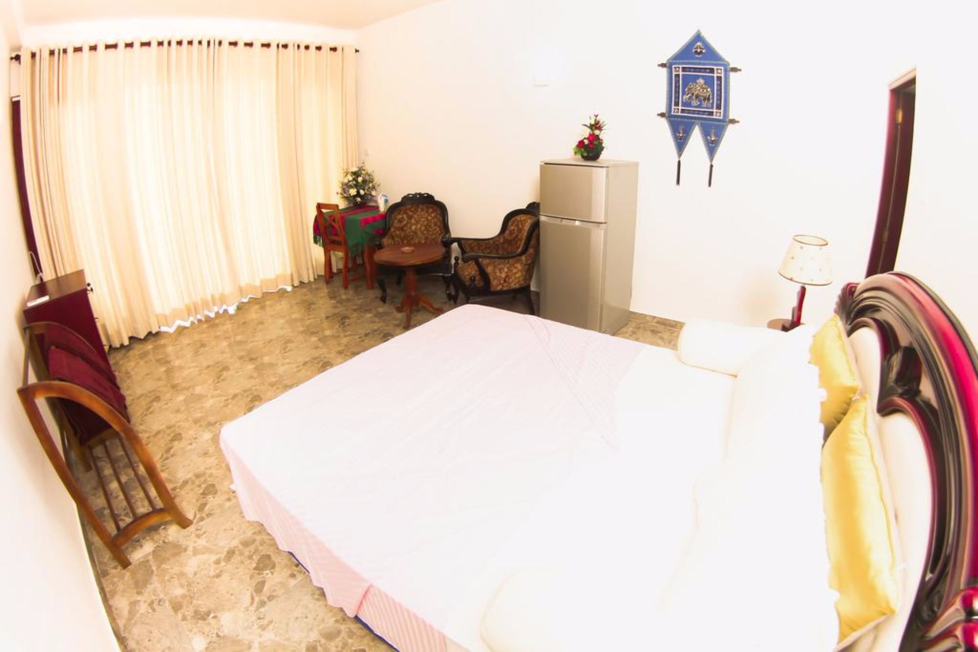 Mother'S Place Nimala Хикадува Екстериор снимка